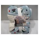 NEW Member’s Mark Holiday Plush Throw, 60” x 70” - Festive Gnomes