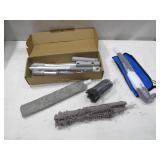 NEW DELUX Microfiber Feather Duster,7 PCS Reusable Bendable Washable Cobweb Duster with 100 inches Extra Long Extension Pole for Cleaning Ceiling Fan, High Ceiling, Blinds, Furniture & Cars