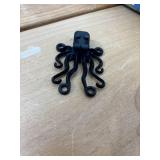 5 Pounds Vintage Legos - Some Mini Figures and Special Pieces - Space, Island