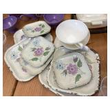 Susie Homemaker Oven and Dish Washer (Reported Working) Plus Vintage Dishware