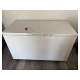 New, Full Size Frigidaire 15 Cu. Ft. Chest Freezer Model FFCL1542AW 32 1/2" H X 55 3/4" W x 29 9/16"D