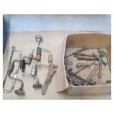 Lot of vintage manual cranking tool...