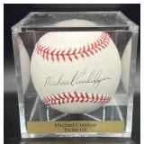 Michael Cuddyer (Minnesota Twins OF) Signed Baseball Rawlings OMLB Selig Ball w/ cube and plaque