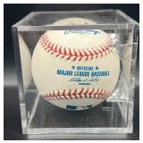 Doug Mientkiewicz (Minnesota Twind 1B) Signed Rawlings OMLB Selig Baseball w/ cube and plaque