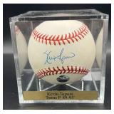 Kevin Tapani (Minnesota Twins Pitcher 1989-95) Signed Rawlings OMLB Selig Baseball w/ cube and plaque