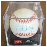 Roberto Alomar Signed Baseball w/JSA COA and Case - Rawlings OALB Brown Ball