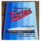 1982 Minnesota Twins Official Program and Scorecard w/ 11 Autographs including Frank Viola - Baseball