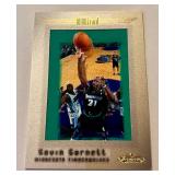 Kevin Garnett 2002 Fleer AVANTcard Showcase #90 Minnesota Timberwolves Basketball Card