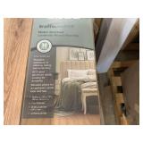 6 Boxes of Traffic Master Laminate Wood Flooring - Tully River Oak