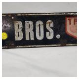 Velander Bros. Trojan Signage Personalized Farm Sign Holder