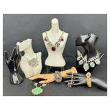 Sparkle and Shine! A Variety of Beautiful Sparkly Jewelry