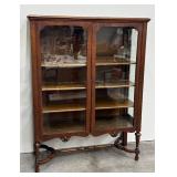 Antique Wooden Glass Front Double Door Cabinet / Antique William and Mary Style China Cabinet