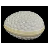 Vintage Belleek Porcelain Daisy Pattern Egg High 6th Period 0857