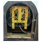 Vintage Ingraham Mantle Clock