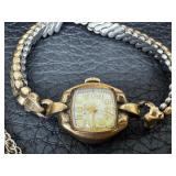 Vintage Ladies Finds! Vintage Mesh Coin Purse, Vintage Watch and More