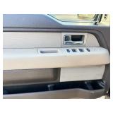 2010 FORD F-150 XLT 4x4 *No Accidents*