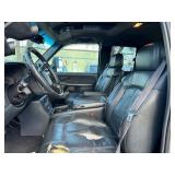 2001 CHEVROLET SILVERADO 2500HD LT 4x4 *No Accidents*