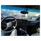 2001 CHEVROLET SILVERADO 2500HD LT 4x4 *No Accidents*