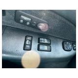 2001 CHEVROLET SILVERADO 2500HD LT 4x4 *No Accidents*