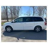 2008 DODGE GRAND CARAVAN SXT *w/ 114k Miles + NO RESERVE*