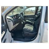 2008 DODGE GRAND CARAVAN SXT *w/ 114k Miles + NO RESERVE*