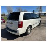 2008 DODGE GRAND CARAVAN SXT *w/ 114k Miles + NO RESERVE*