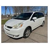 2005 TOYOTA SIENNA XLE *7 PASSENGER w/ No Accidents*