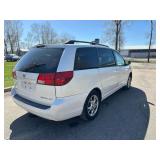 2005 TOYOTA SIENNA XLE *7 PASSENGER w/ No Accidents*