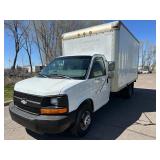 2004 CHEVROLET EXPRESS G3500 *No Accidents*