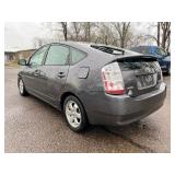 2009 TOYOTA PRIUS TOURING *2 Owners w/ No Reserve*