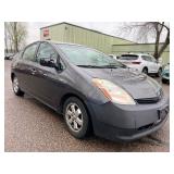 2009 TOYOTA PRIUS TOURING *2 Owners w/ No Reserve*