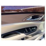 2016 CADILLAC SRX LUXURY COLLECTION *All Wheel Drive*