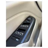 2016 CADILLAC SRX LUXURY COLLECTION *All Wheel Drive*