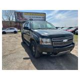 2011 CHEVROLET TAHOE LT *4x4*