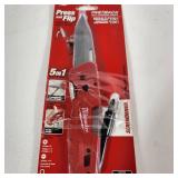 Open Box Milwaukee Press And Flip Fastback 5in1 Folding Knife 48-22-1540