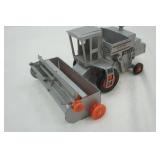 Gleaner Allis-Chalmers Combine