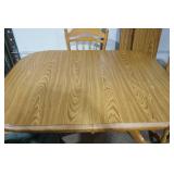 Wooden Dining Room Table & Chairs