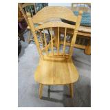Wooden Dining Room Table & Chairs