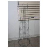 2 large tomato cages