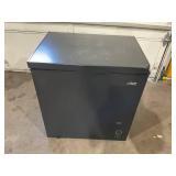 Arctic King 7.0 Cu ft Chest Freezer, Convertible