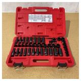43PCS Milwaukee 49-66-7009 SHOCKWAVE Impact Duty 3/8" Drive SAE & Metric Deep 6 Point Socket Set