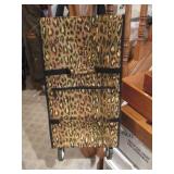 Rolling Suitcase Storage Organization