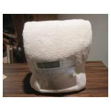 NIB North Crest Micro Plush Blanket