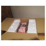 NIB Temptations 6 Piece Set with Insulated Carrier