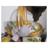 If you are celebrating Easter a bit late...so am I!