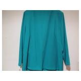 WOMANS BLAZER SIZE 18