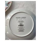 Cardinal Themed Decorative Collection: Vintage Plates, Figurine, and Accents