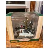 Set of 6 Holiday Village Collectibles