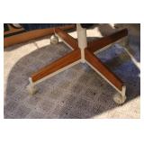 Table with 4 rolling chairs 42in w ...