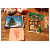 small box of miscellaneous decor...